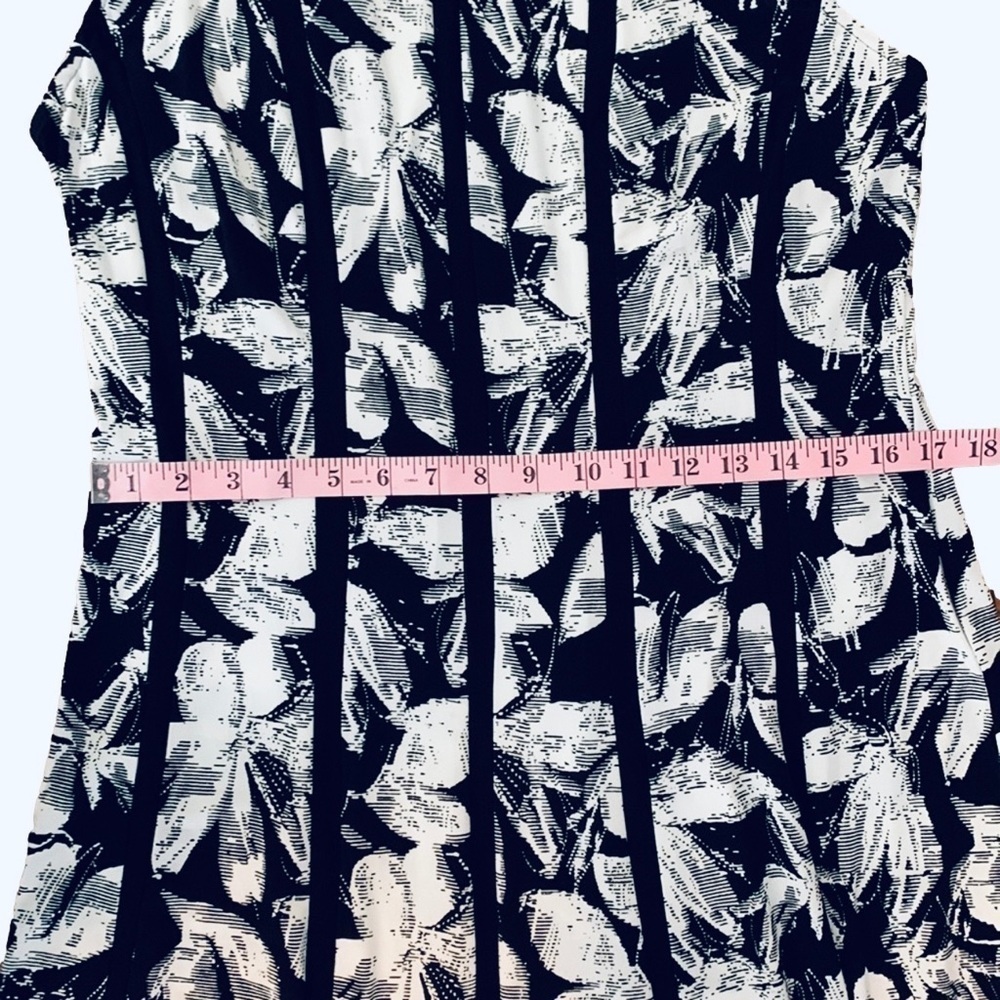 Connected Apparel Dress, Size 14, Black & White Floral - Picture 7 of 9